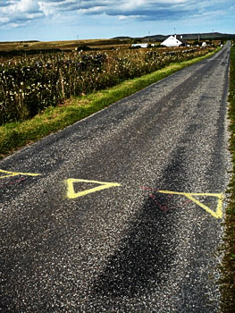 islay road markings