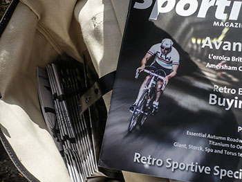 sportif issue two cover