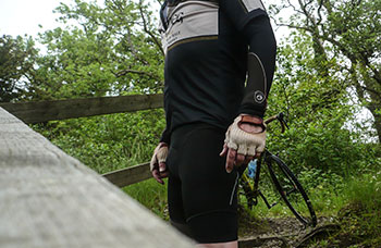 cafe du cycliste antoinette bishorts and baselayer